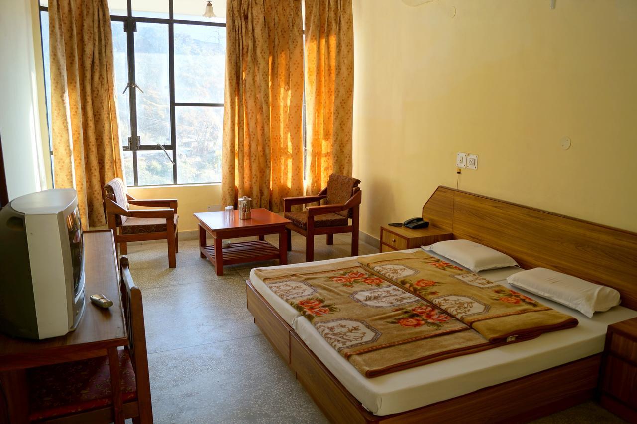 Hotel Uday Palace Pipalkoti Exterior foto